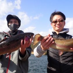 フィッシングレイクたかみや 釣果