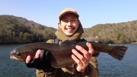 フィッシングレイクたかみや 釣果