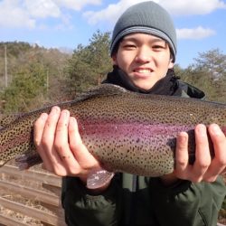 フィッシングレイクたかみや 釣果