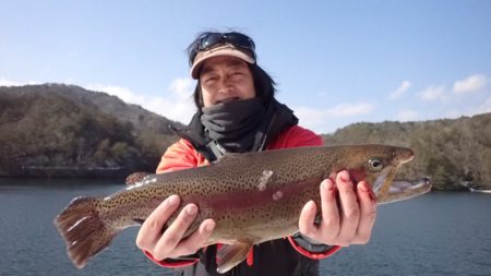 フィッシングレイクたかみや 釣果