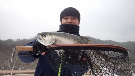 フィッシングレイクたかみや 釣果