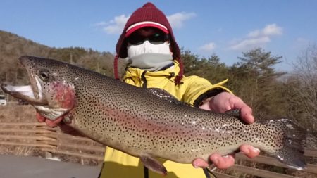 フィッシングレイクたかみや 釣果