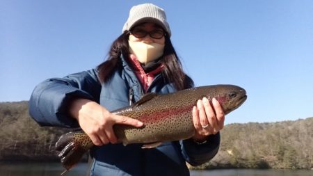 フィッシングレイクたかみや 釣果