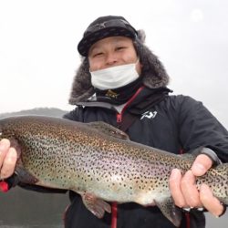 フィッシングレイクたかみや 釣果