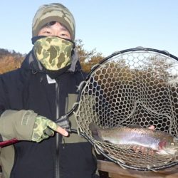 フィッシングレイクたかみや 釣果
