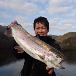 フィッシングレイクたかみや 釣果