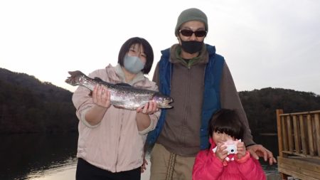 フィッシングレイクたかみや 釣果