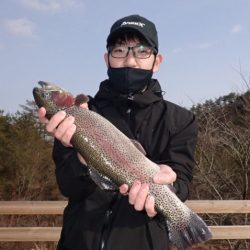 フィッシングレイクたかみや 釣果