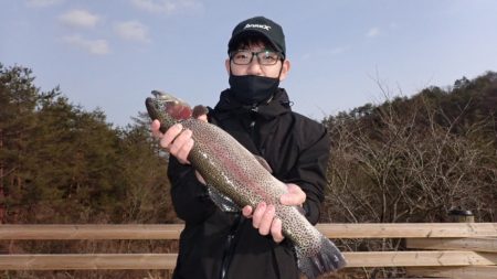 フィッシングレイクたかみや 釣果