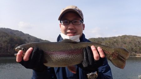 フィッシングレイクたかみや 釣果