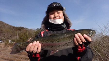 フィッシングレイクたかみや 釣果