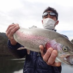 フィッシングレイクたかみや 釣果