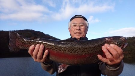 フィッシングレイクたかみや 釣果