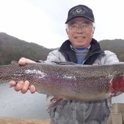 フィッシングレイクたかみや 釣果