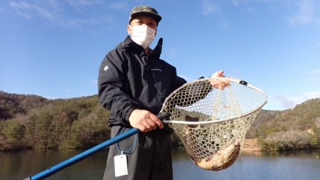 フィッシングレイクたかみや 釣果