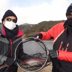 フィッシングレイクたかみや 釣果