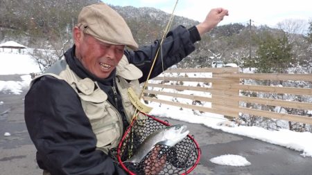 フィッシングレイクたかみや 釣果