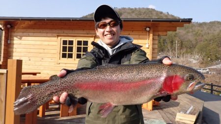 フィッシングレイクたかみや 釣果