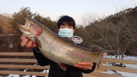 フィッシングレイクたかみや 釣果