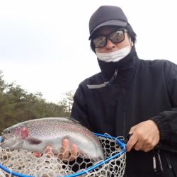 フィッシングレイクたかみや 釣果