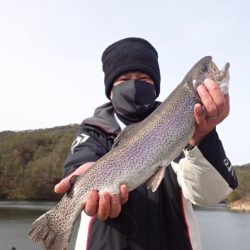 フィッシングレイクたかみや 釣果