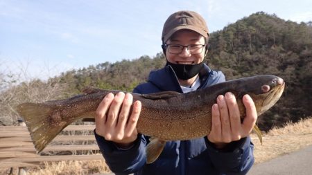 フィッシングレイクたかみや 釣果