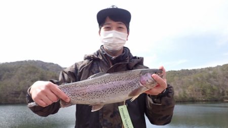 フィッシングレイクたかみや 釣果