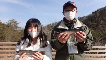 フィッシングレイクたかみや 釣果