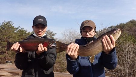 フィッシングレイクたかみや 釣果