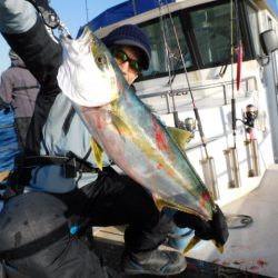 ジギング船 BLUEWATER 釣果