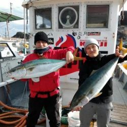 ファイヤードルフィン 釣果