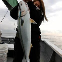 ファイヤードルフィン 釣果