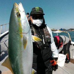 ファイヤードルフィン 釣果