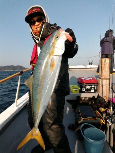 ファイヤードルフィン 釣果