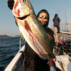 ファイヤードルフィン 釣果