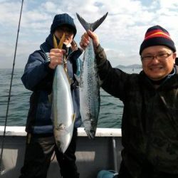 ファイヤードルフィン 釣果