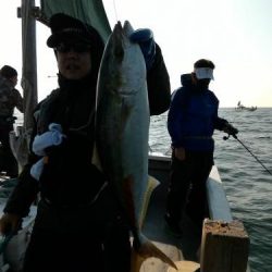 ファイヤードルフィン 釣果