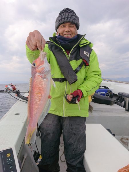 エンペラー 釣果