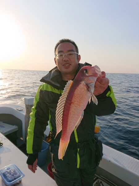 エンペラー 釣果