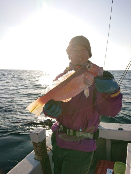 エンペラー 釣果