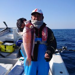 エンペラー 釣果