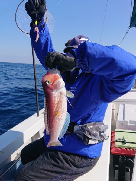 エンペラー 釣果