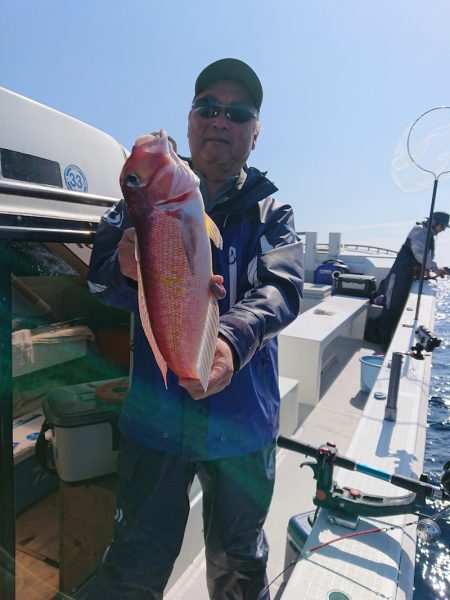 エンペラー 釣果