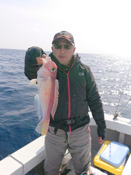 エンペラー 釣果