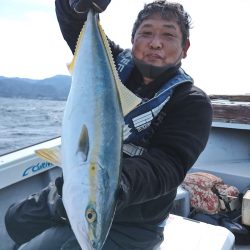鷹王丸 釣果