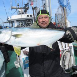 真祐丸 (しんゆうまる) 釣果
