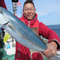 真祐丸 (しんゆうまる) 釣果