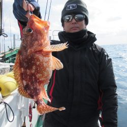 真祐丸 (しんゆうまる) 釣果