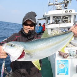 真祐丸 （しんゆうまる） 釣果