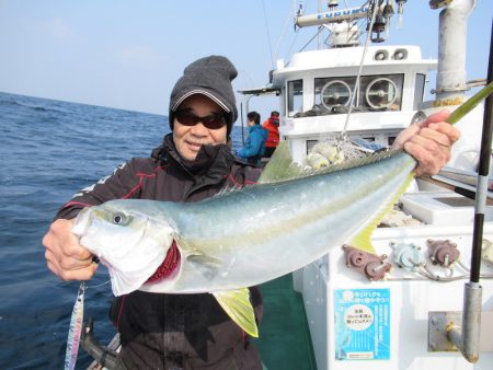 真祐丸 （しんゆうまる） 釣果